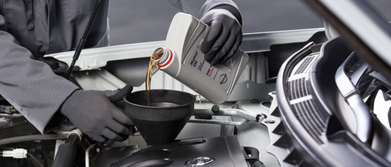 Как отличить оригинальное масло Ниссан от подделки (6 видео)